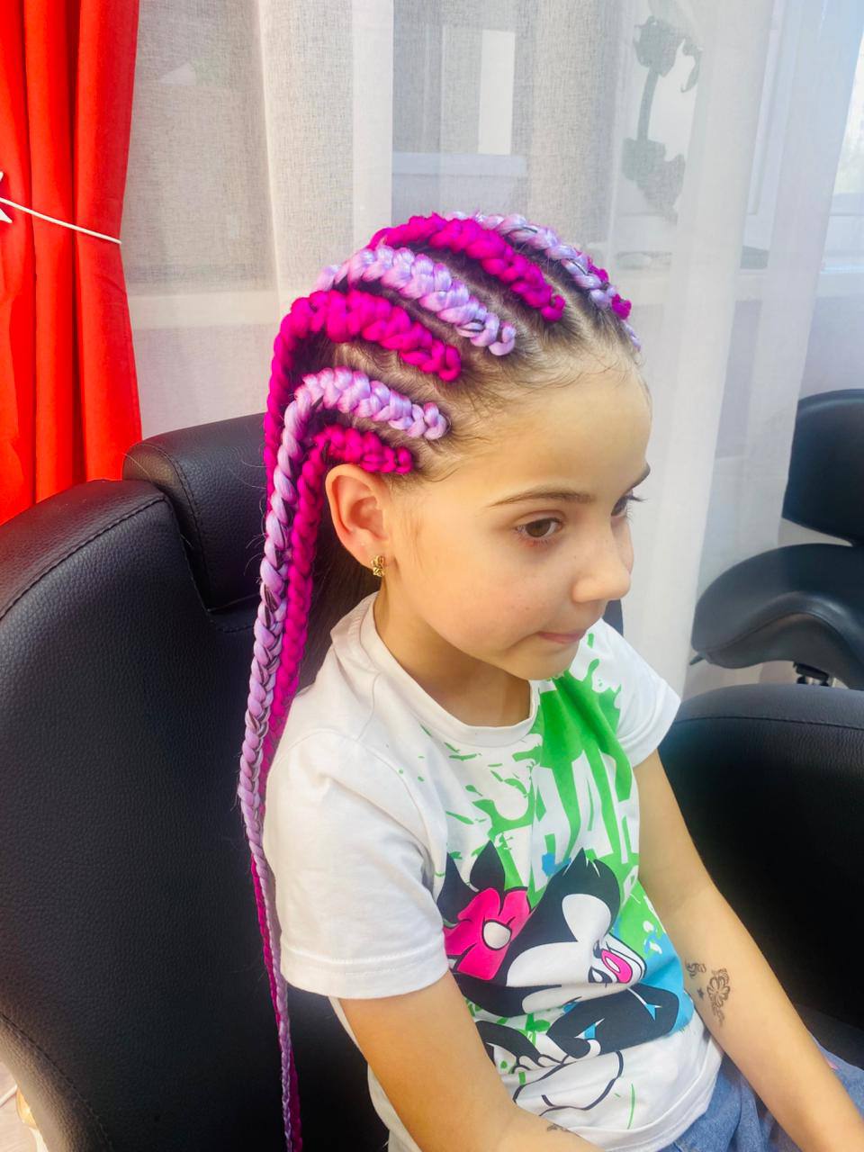 ДЕ-косы и брейдинг от мастера Надежды в Drama Studio